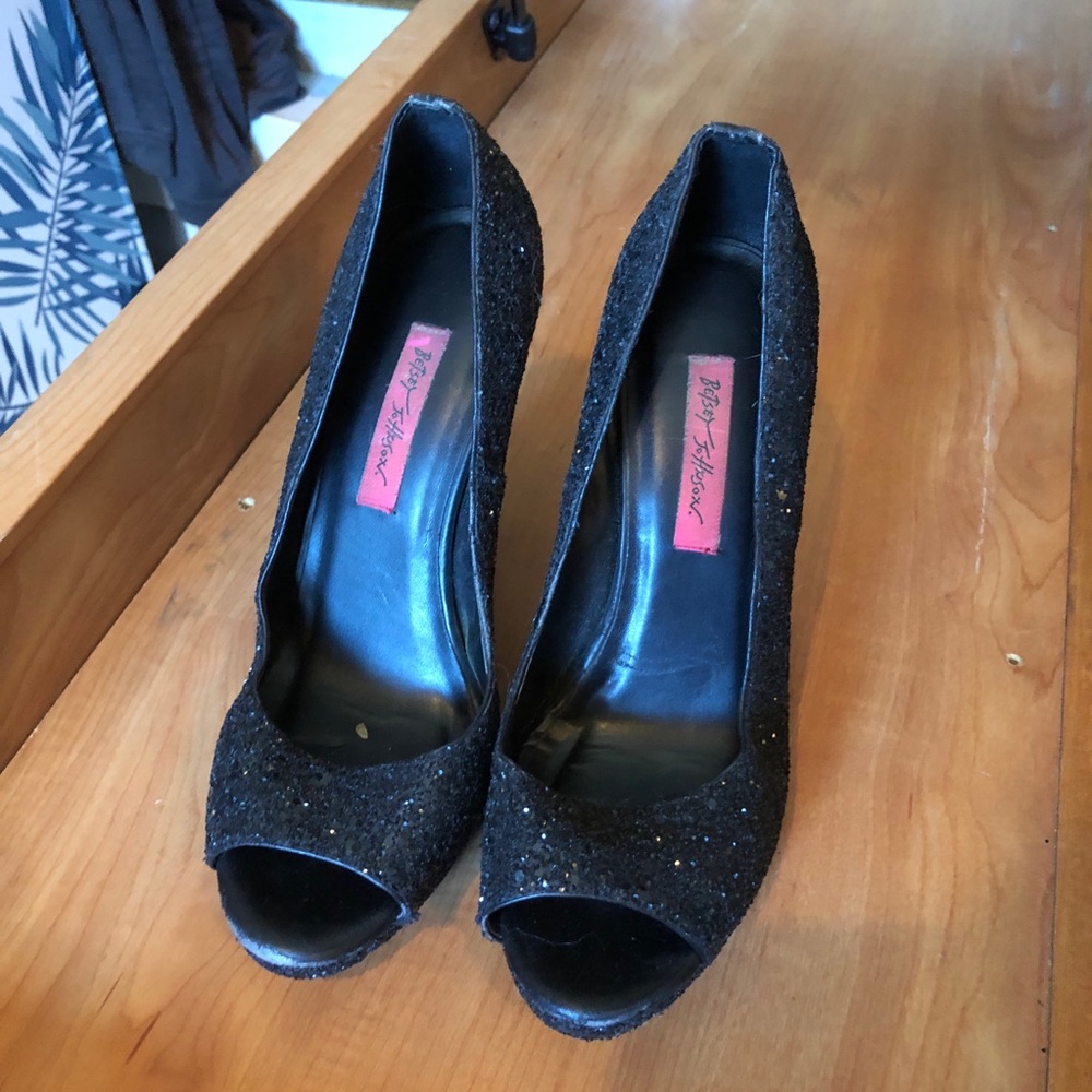 Sparkly 3.5” heels - black